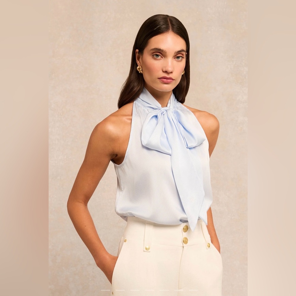HOLLAND COOPER ARIELLA SLEEVELESS BLOUSE IN BLUE SKY STRIPE